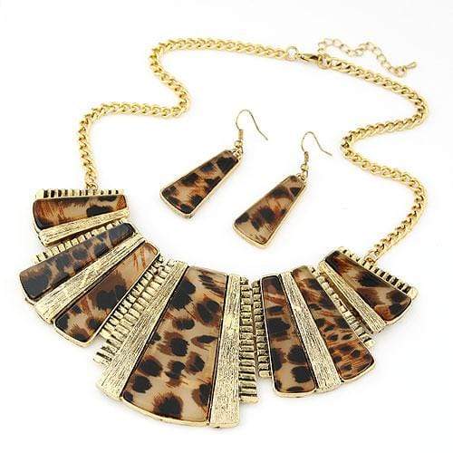 Womens Gold Tone Leopard Design Necklace Earring Set